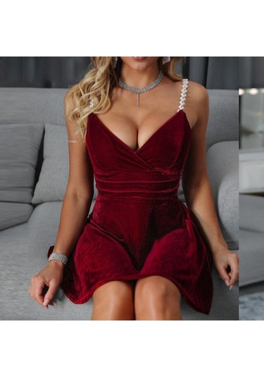 İnci Askılı Skater Kloş Kadife Gece Kokteyl Davet Akşam Yemeği Elbisesi Kırmızı