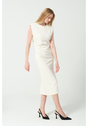 Arka Yırtmaç Detaylı Bel Büzgülü Elbise BEYAZ Beyaz