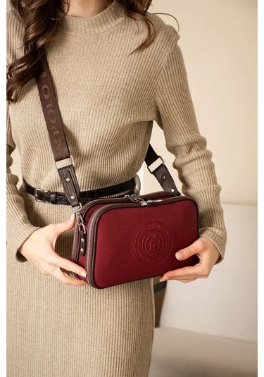 Just Polo Kadın Günlük Kullanıma Uygun Lakoste Ayarlanabilir Askılı Lüks Omuz Çantası Shoulder Bag Bordo