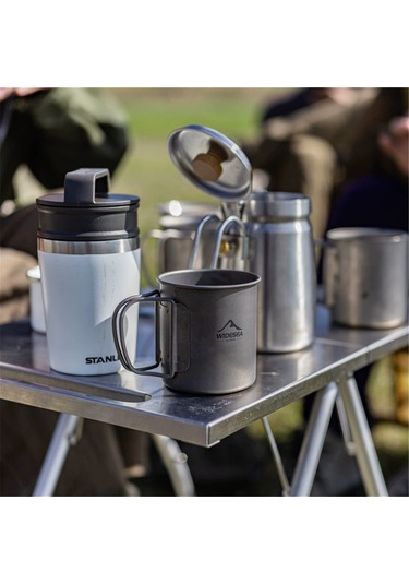 Ranyeek Titanium Kamp Çelik Bardak, Katlanabilir Kollü, Hafif, Isıya Dayanıklı, 375ml, Çadır, Yürüyüş, Outdoor Malzeme Çok Renkli