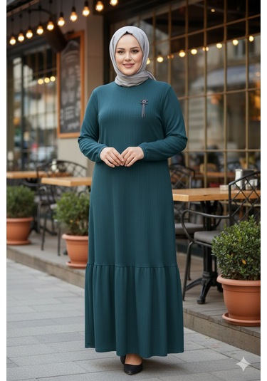 Hesna Kadın Derya Fitilli Doku Eteği Farbalı Broşlu Petrol Elbise Petrol