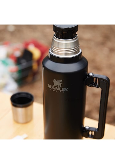Stanley Klasik Vakumlu Paslanmaz Çelik Termos 1.4 L