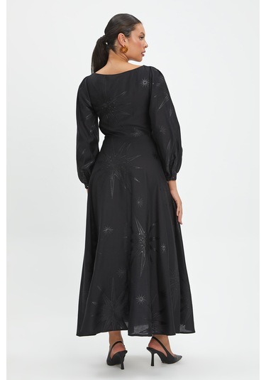 Parlak Yıldız Desenli Elbise - Zamansız Tasarım Ve Şık Detaylar Siyah
