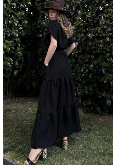 Siyah Kısa Kol, Airobin Kumaş, Yarım Patlı, Kemerli/kuşaklı, Eteği Pliseli, Cepli Maxi Uzun Elbise Siyah