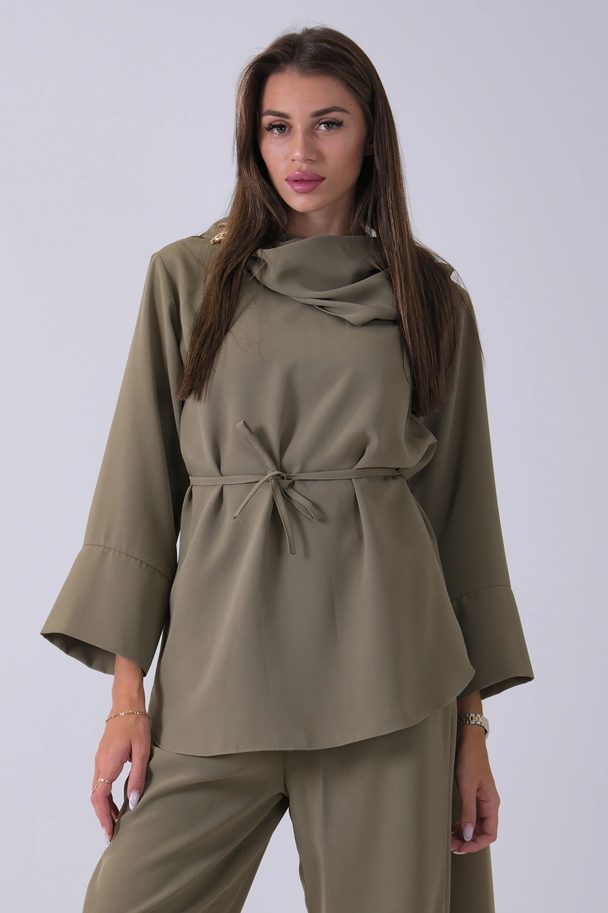 Feminist Haki Şal Yaka Üzeri Broş Detaylı Pantolonlu Takım 4592270.23 Haki
