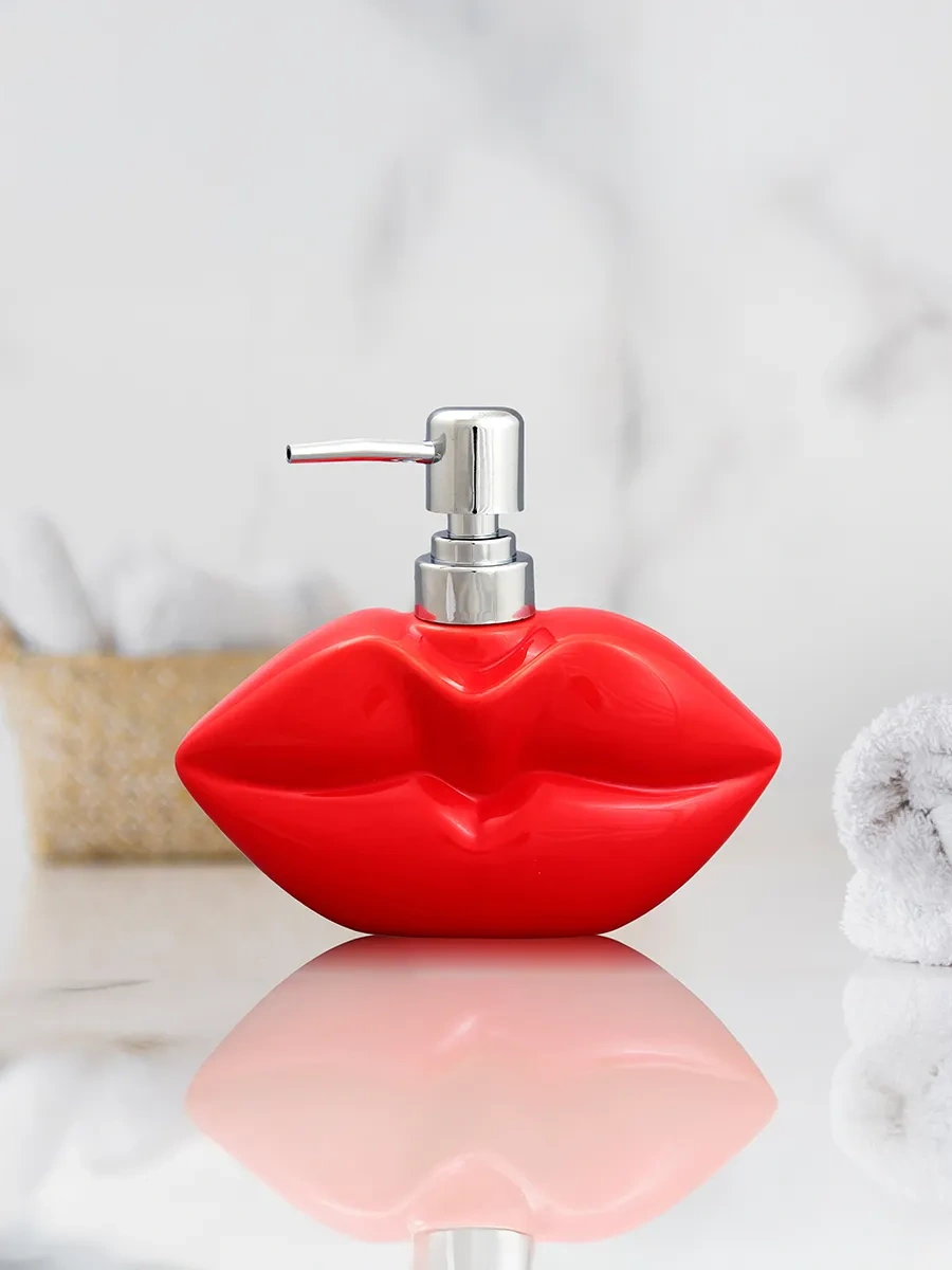 Elan Gallery "dudaklar" Sıvı Sabun Dispanseri, 400 Ml 2161600 Kırmızı