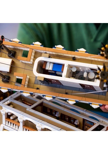 Lego İdeas 21356 Buharlı Nehir Gemisi