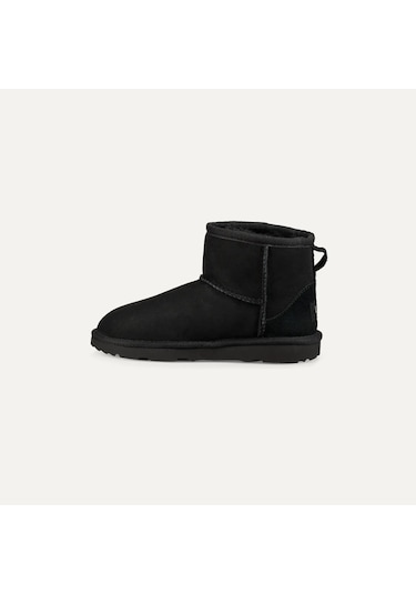 Black Bot Kız Çocuk 1017715k Ugg K Classıc Mını Iı Siyah