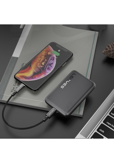 Lenyes Pw139d Pd 20w Ultra İnce Hızlı Şarj Özellikli Wireless Powerbank 15w 10000mah Siyah