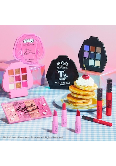 Revolution Grease X Frenchy Lipstick Ruj