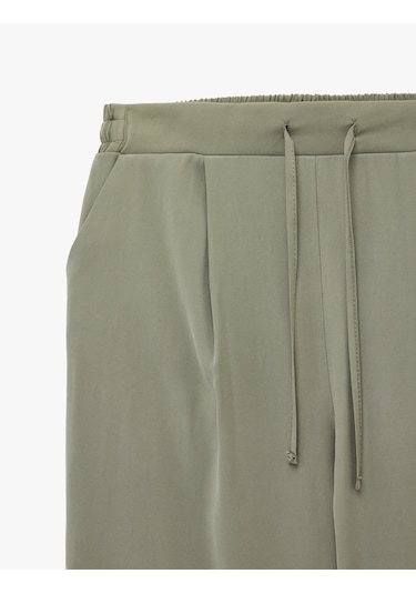 Koton Rahat Kalıp Fiyonklu Bağcıklı Yüksek Bel Viskon Jogger Pantolon Haki 6sak40025uw