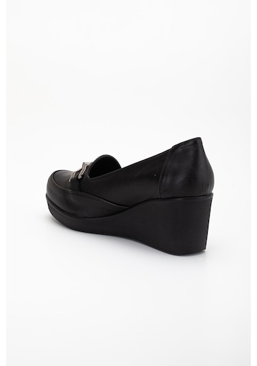 Kadın Dolgu Topuklu Ayakkabı Siyah Yüzlü Tokalı-3674 Siyah