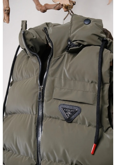 Kapüşonlu Erkek Çocuk Nova Kumaş Şişme Yelek Haki