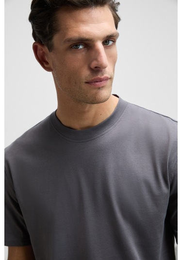 Solo Erkek %100 Organik Pamuklu Kalın Dokulu Comfort Fit Bisiklet Yakalı Antrasit T-Shirt