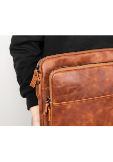 Bloomsleeve Leeds 14" Cognac Brown Hakiki Deri Laptop & Tablet Kılıfı Kahverengi