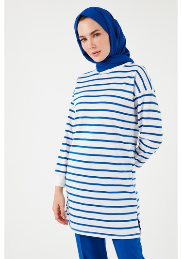 Lela Modest Çizgili Pamuklu Regular Fit Bisiklet Yaka Bayan Tunik 5865784 Saks Lela Modest Çizgili Pamuklu Regular Fit Bisiklet Yaka Bayan Tunik 5865784 Saks