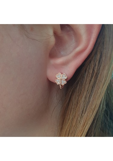 925 Ayar Gümüş Kalpli Dört Yapraklı Yoncalı Çocuk Küpesi