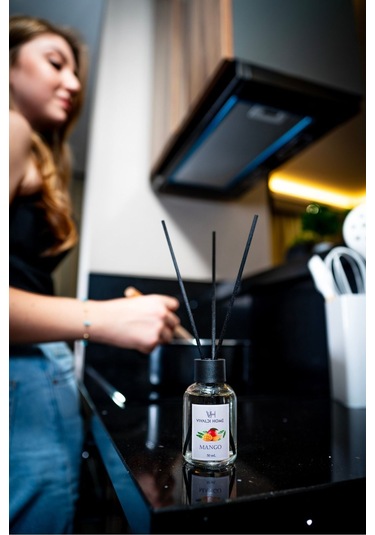 Vivaldi Home Mango Çubuklu Oda Kokusu Esansiyel Uçucu Yağ 50 ML