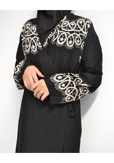 Halkalı Desenli Kruvaze Namaz Elbisesi Yandan Bağlamalı, Rahat Kesim 36 46 Beden Siyah