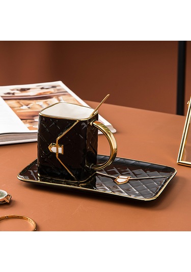 Özel Çanta Şeklinde Kahve Fincan Tabağı Ve Kaşık Seti Siyah Siyah