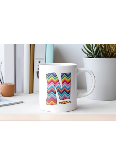 N Harfi Renkli Zigzag Desenli Kupa Bardak - Afrika Tarz Etnik Tasarım Kupa - Kişiye Özel Beyaz