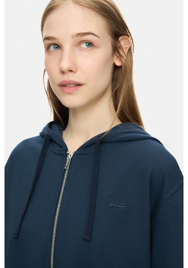 Ucla Vıvıana Lacivert Kapüşonlu Baskılı Fermuarlı Standard Fit Kadın Sweatshirt Lacivert