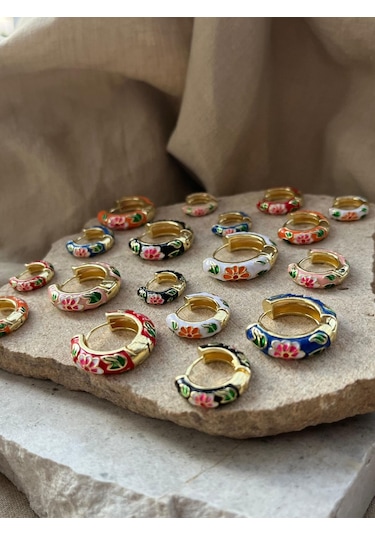 Pembe Mineli Üçlü Küpe