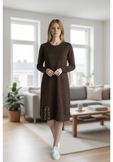 Kadın Önü Desenli Etek Yan Ucu Boncuklu Düşük Kol Tunik Kahverengi