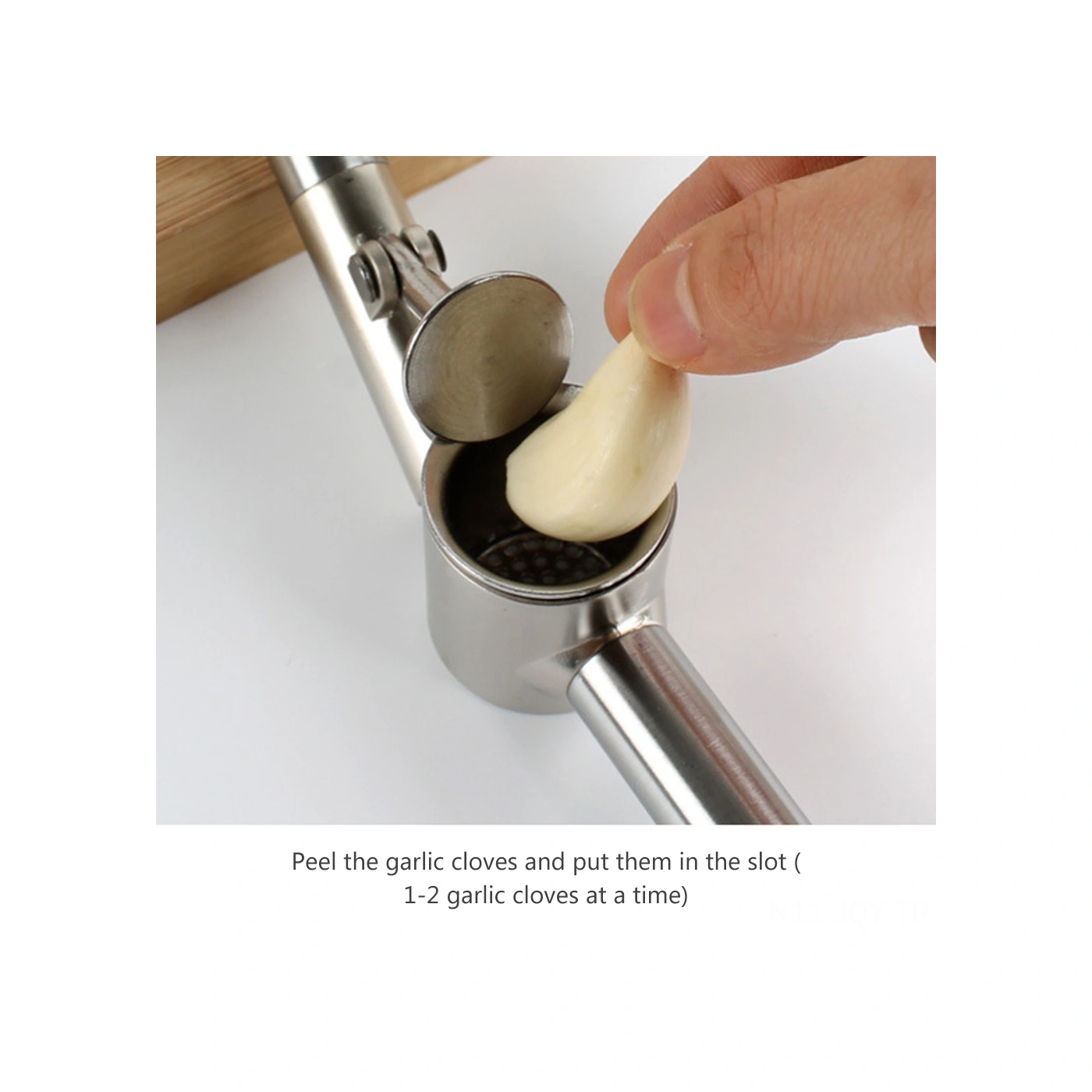 Youmex Evde Kullanım İçin Uzun Ve Büyük Boyut 245g Paslanmaz Çelik Sarımsak Presi - Sarımsak Ezici, Soyucu Ve Dilimleyici Aleti Gümüş