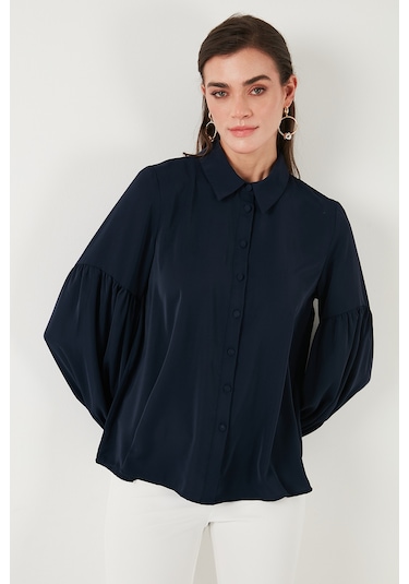 Lela Regular Fit Dikiş Detaylı Düz Yaka Balon Kol Bayan Gömlek 611Go00003 Lacivert