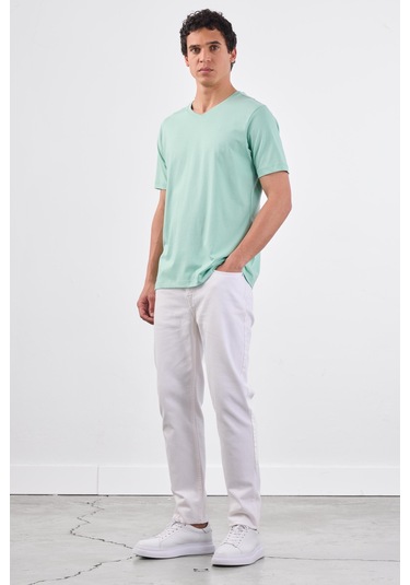 Mint Yeşili V Yaka Pamuklu Düz Renk Slim Fit Erkek T-shirt Mint Yeşili