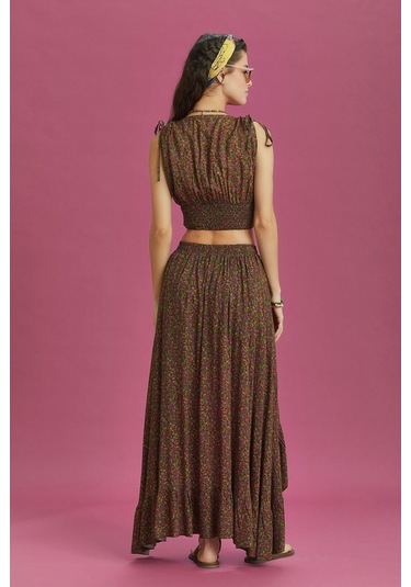 Derin Ön Yırtmaçlı Fırfırlı Çiçekli Çingene Etek 001