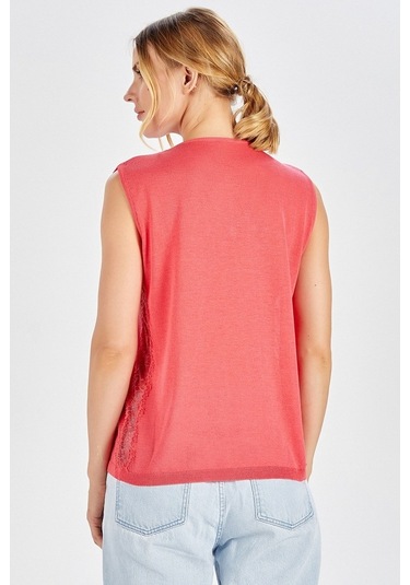 Peraluna Dantel Detaylı Pembe Renk Kolsuz Kadın Triko Bluz