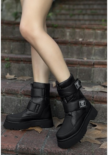 Pabucmarketi Siyah Suni Deri Kadın Kar Botu Çok Renkli