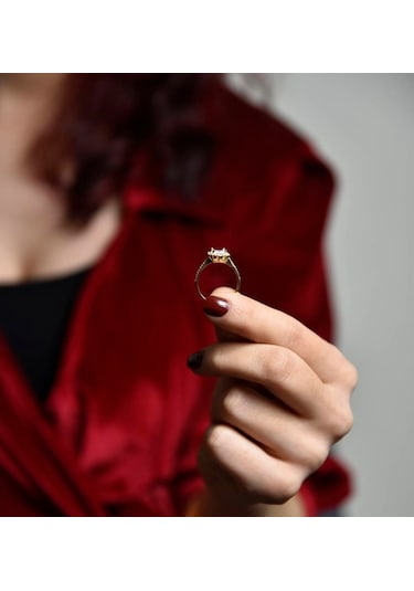Baget Sarı Altın Tektaş Yüzük 0.80 Karat 399604245