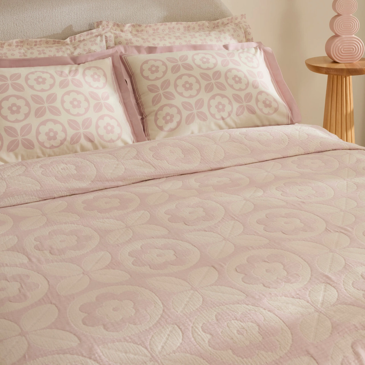 Karaca Home Shayla Pembe Baskılı Müslin Çift Kişilik Pike Takımı Pembe