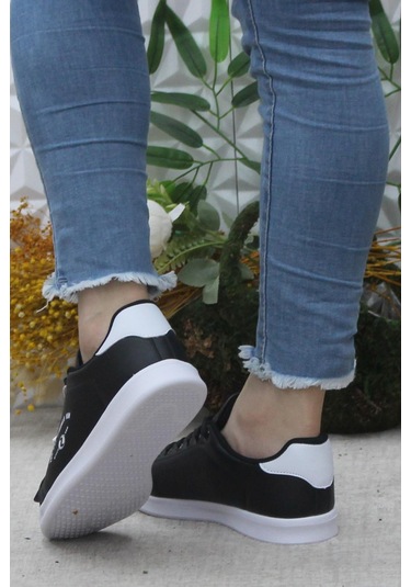 Fort Row Lena Siyah Beyaz Rahat Hafif Sneaker Kadın Spor Ayakkabı 001