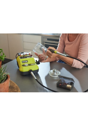 Ryobi R18Rt-0 Akülü Gravür Seti 33 Parça Akü Dahil Değil