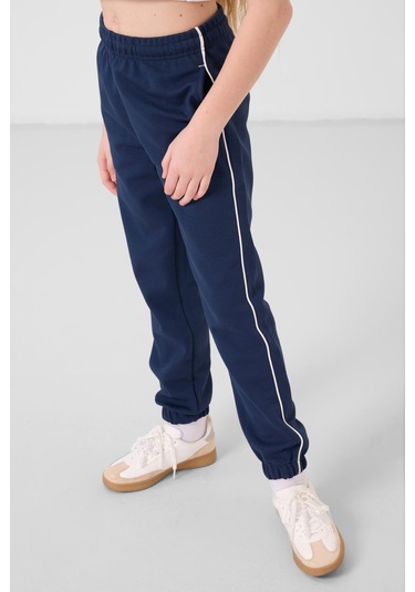 Ekru-parlament O Yaka Baskılı Lastik Paçalı Standart Fit Kız Çocuk Eşofman Takım - 75186 Ekru/parlament Ekru - Parlament Mavi