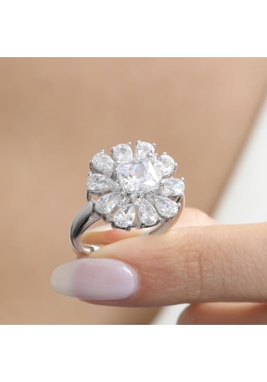Mia Vento Effective Diamond Milano Rüyası Işıltılı Gümüş Yüzük