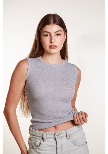 Kadın Gri Fitilli Likralı Sıfır Kol Bisiklet Yaka Örme Atlet Tshirt Bluz Gri