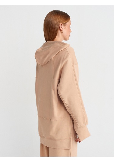 Dilvin 40403 Dikiş Esprili Yırtmaçlı Sweat Camel