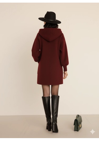 Kadın Oversize Bol Kesim Diz Üstü Siyah Kaban Büyük Cepli Yünlü Kumaş Kapüşon Detaylı Bordo
