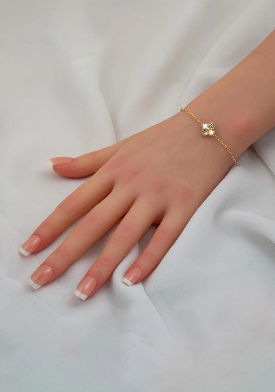 Bilezikci Yoncalı Sarı Altın Zarif Bileklik Sarı Altın