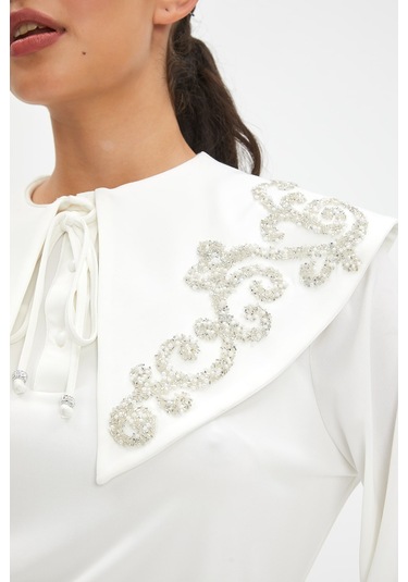 Parıltılı İşlemeli Zarif Yaka Tasarımlı, Balon Kollu Şık Bluz - Özel Günler Ve Günlük Kullanım İçin İdeal Ekru