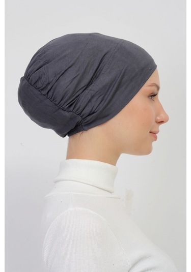 Lastikli Kaymaz Geçmeli Pratik Tesettür Bone Füme