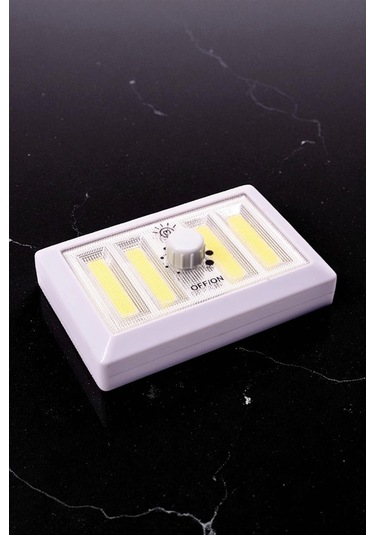 Masaya Yapışan Mıknatıslı Şarj Edilebilir Masa Lambası Siyah