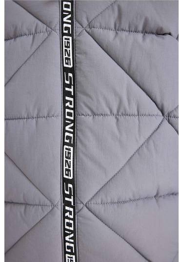 DeFacto Erkek Çocuk Su İtici Kapüşonlu Fermuarlı Cepli Mont C7385A824WNGR211