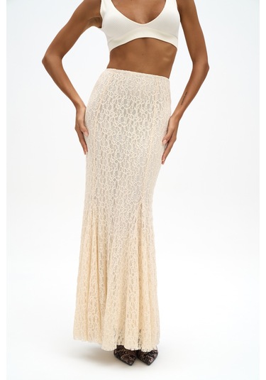 Veylia Uzun Bej Dantel Etek Bej