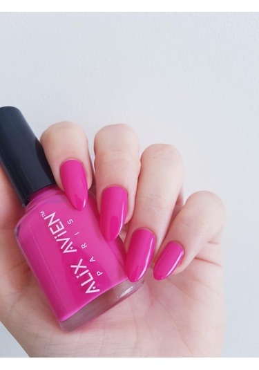 Alix Avien Şeker Pembe 61 Yüksek Pigmentli Uzun Süreli Kalıcılık Hızlı Kuruma Nail Lacquer 61